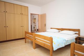 Apartments with parking spaces Seline, Paklenica - 6628 - Starigrad-Paklenica - 2