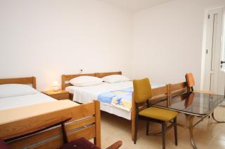 Apartments with parking spaces Seline, Paklenica - 6628 - Starigrad-Paklenica - 3