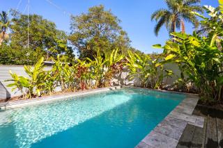 Styled 3 BR Tropical Family Home w Pool at Coolum - Coolum Beach - 7