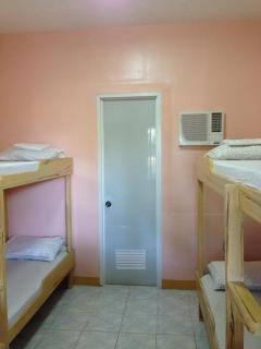 New Village Lodge - Oslob - 9