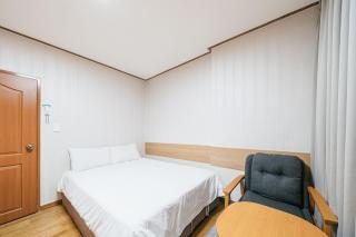 Jeju Miracle Hotel - 1