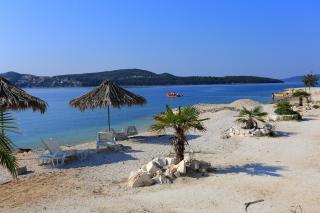 Apartments by the sea Seget Donji, Trogir - 19351 - Trogir - 5