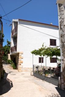Apartments by the sea Sucuraj, Hvar - 6732 - Sućuraj - 8