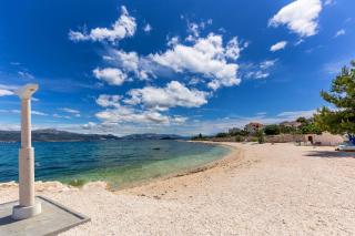 Apartments by the sea Arbanija, Ciovo - 19527 - 6