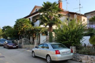 Apartments with a parking space Novigrad - 2536 - 0