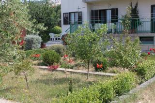Apartments by the sea Banjol, Rab - 4965 - 4
