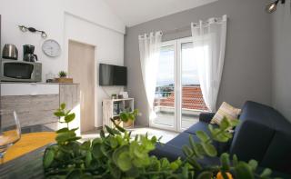 Apartments with a parking space Necujam, Solta - 5178 - Stomorska - 4