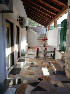Apartments by the sea Rogac, Solta - 5166 - Grohote - 4
