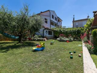 Apartments with parking space Porec - 6922 - 4