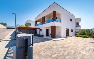 Beautiful Home In Novalja - Novalja - 1