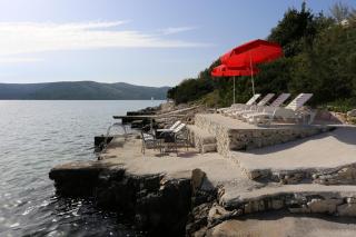 Seaside family friendly house with a swimming pool Seget Vranjica, Trogir - 10336 - 5