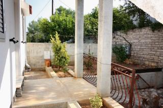 Apartments by the sea Necujam, Solta - 5182 - Stomorska - 4