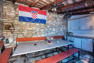 Apartments and rooms by the sea Tisno, Murter - 5128 - Tisno - 2