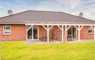 2 Bedroom Pet Friendly Home In Stapel - Süderstapel - 1
