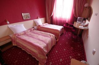 Hotel Balkan - Gabrovo - 5