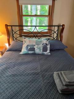 Romantic Pocono house - stream, lake, beach, pool, firepit - 9