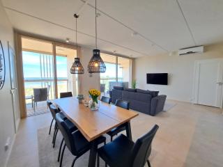 Marina Resort A8 - 8