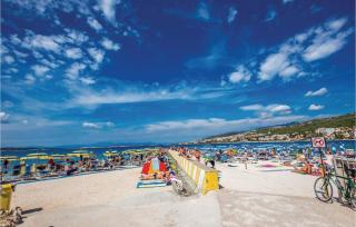 Pet Friendly Apartment In Crikvenica - Crikvenica - 5