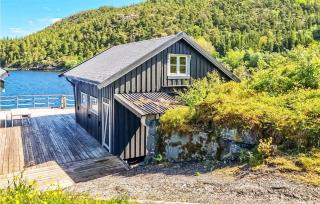 Nice Home In Lysøysundet With Kitchen - - 1