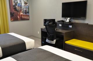 Hôtel & Suites Le Dauphin Québec - Québec - 4