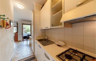 1 Bedroom Awesome Apartment In Stintino - 4