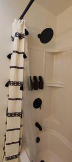 Cozy Downtown Loft Apartment - 2