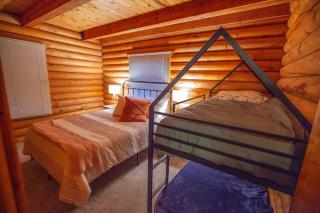 Large Elegant Reunion Cabin by Lake and Ski Resort - 6