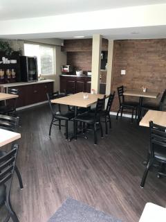 Recreation Inn and Suites Kelowna - Kelowna - 2