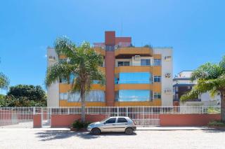 Apartamento a 150 metros da Praia de Mariscal. - Bombinhas - 0
