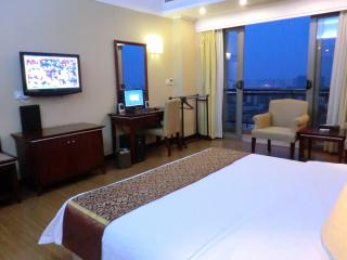 Yinfeng Hotel Guangzhou North Station Branch, Huacheng Road Subway Station Branch - 8