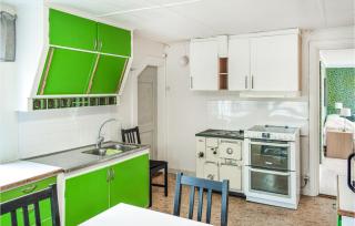 3 Bedroom Awesome Home In Emmaboda - Emmaboda - 1