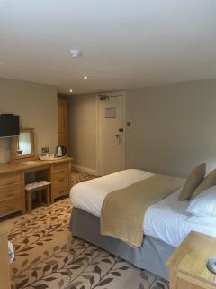 The Sea Trout Inn - Totnes - 2