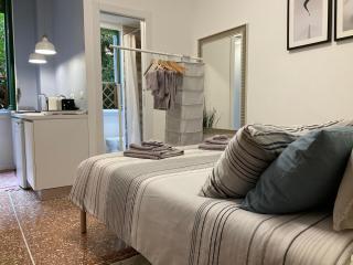 Studio 25 apartment - near metro M3 - Milan - 7