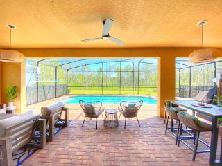 8BR VILLA NEAR DISNEY-VIEW/PRIVACY/POOL & SPA/PS5/EV - Kissimmee - 5