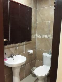 Kadichueni Guest House - Zeerust - 4