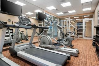 Best Western Plus, Bathurst Hotel & Suites - 1
