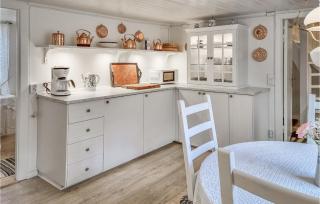 2 Bedroom Gorgeous Home In Åsa - 5