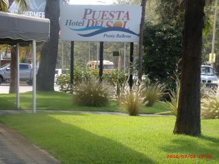 Hotel Puesta del Sol - 1