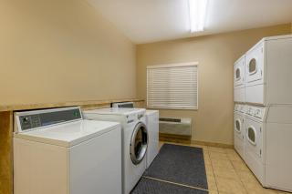 Candlewood Suites Springfield South by IHG - Springfield - 1