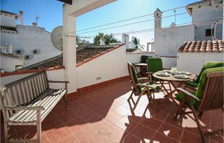 Amazing Home In Torrevieja With Kitchen - Torrevieja - 9