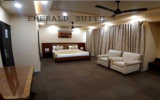 The Emerald Club ,Rajkot - Rajkot - 9