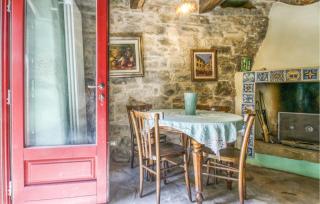 Pet Friendly Apartment - - 1