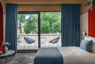 Heritage Hotel and Suites - 8