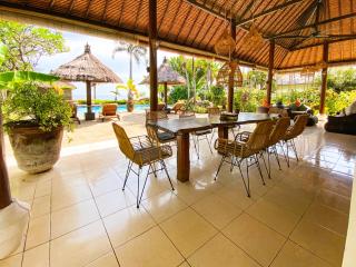 Villa Bidadari - Bali Sea Villas Beachfront and private pool - 1