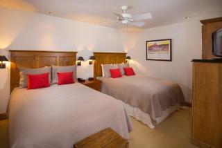 2 Bedroom Mountain Residence in the Heart of Aspen with Amenities Including Heated Pool, Hot Tubs, Game Room and Spa - Aspen - 3