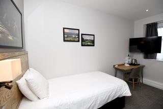 Fox & Goose, Barrow Gurney by Marston's Inns - Bristol - 2