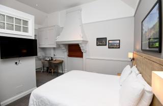 Fox & Goose, Barrow Gurney by Marston's Inns - Bristol - 4