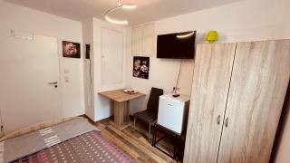 Sehr zentrales und modernes Zimmer in Isny im Allgäu mit Gemeinschaftsbad - Isny im Allgäu - 4