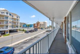 Cozy condo steps from the ocean and Seacrets - Ocean City - 2