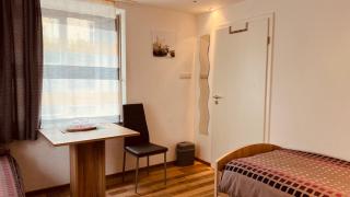 Sehr zentrales und modernes Zimmer in Isny im Allgäu mit Gemeinschaftsbad - Isny im Allgäu - 2